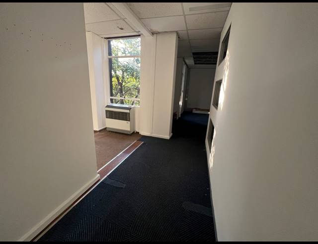 115M² OFFICE TO LET IN ROSEBANK